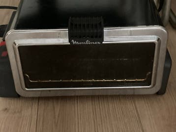 Klein Moulinex oventje met rooster en braadblik