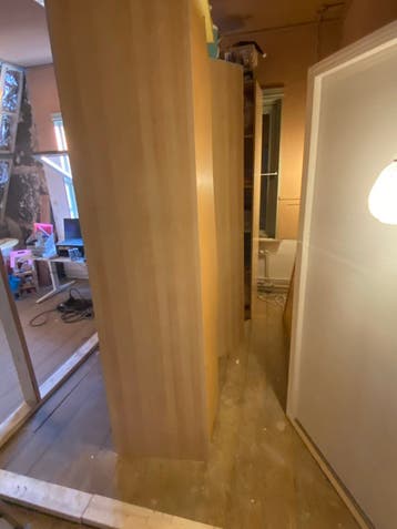 Grote kasten met schuifdeuren, 4 stuks, 2.3m hoog