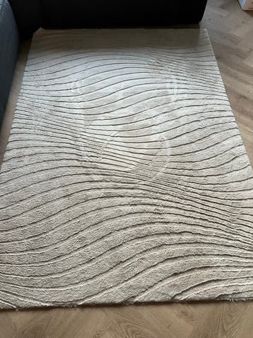 Gratis! Prachtig synthetisch kleed 160x230 cm