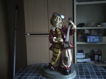 gratis af te halen kunsstof decoratie clown