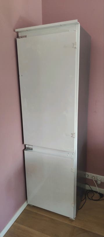 Bauknecht KGIE1182-A+ Inbouw koelkast (10 jaar oud)