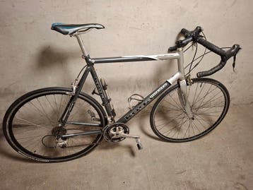 Koga Miyata racefiets + Thule fietsendrager (opknapper)