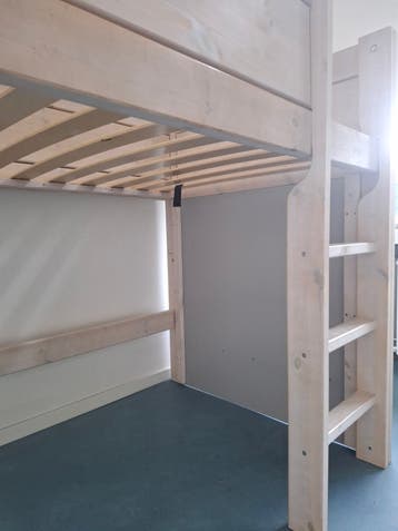 Half-hoogslaper bed 90x200