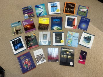 Gratis: Diverse collectie studieboeken (Business/Finance)