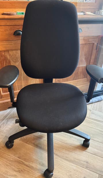 GRATIS bureau stoel - Zo snel mogelijk ophalen