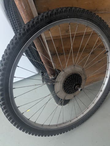 Voorwiel en achterwiel 26 inch