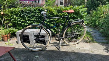 Gratis af te halen: snelle stadsfiets, in prima staat