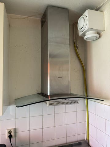 Gratis !! Siemens Wandschouwkap met Glasplaat - Gebruikt