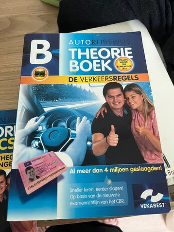 Theorie boek rijbewijs B