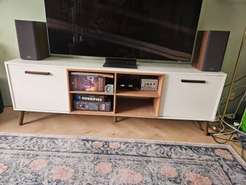 TV-meubel met opbergruimte