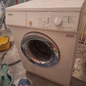 Oude wasmachine, Miele