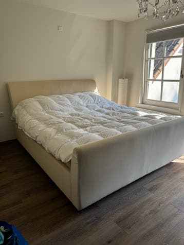 Pullman Boxspring 180x200 cm met 2 matrassen