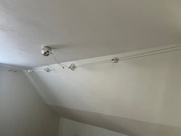 GRATIS Lamp met spots van muur tot muur