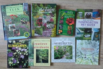 Diverse tuinboeken. Gratis