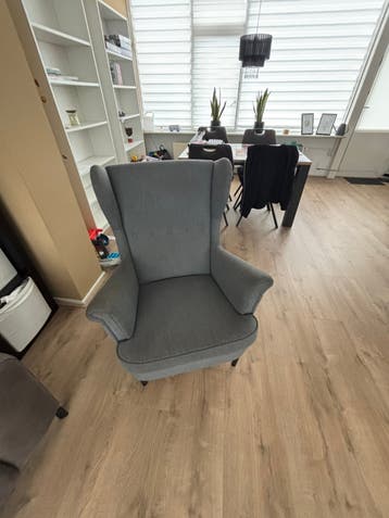 Fauteuil ikea strandmon gratis!
