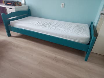Gratis eenpersoonsbed met lattenbodem (excl. matras) in Velp