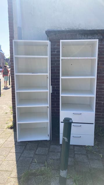 Gratis free wardrobes, garden tuin items & cat apartment