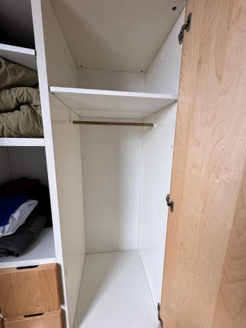 Cloth drawer