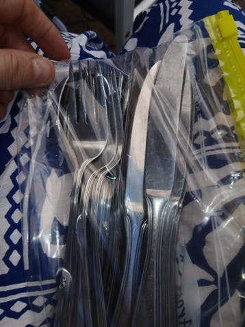 Wit servies en bestek set