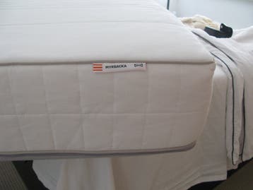 Gratis af te halen. Ikea matras Myrbacka 90 x 200 cm.