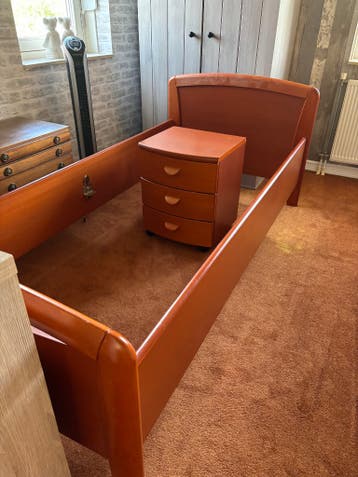 Bed / éénpersoonsbed GRATIS - standaard maat