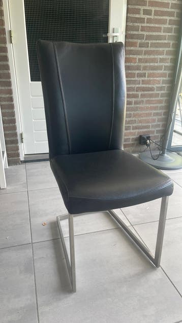 Eetkamer stoelen, Gratis