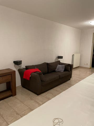 Comfortabele bruine bank - perfect voor elke woonkamer