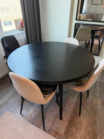 Ronde eettafel 119cmx77cm (BxH)