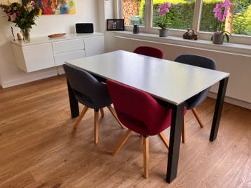 Arco design eettafel - GRATIS af te halen
