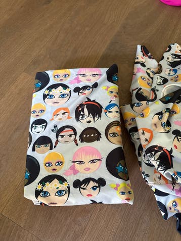 5x Dresz Boekenhoes met Gezichtjes