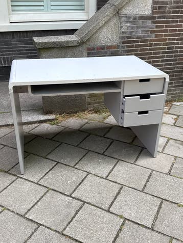Kinderbureau - VANDAAG GRATIS op te halen, Victorieplein