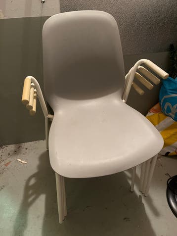 Set van 4 stapelbare stoelen - Grijs/Wit