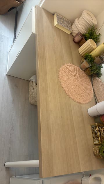 GRATIS BUREAU, ZELF UIT ELKAAR HALEN!