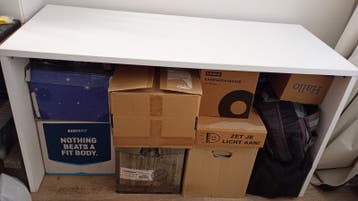 IKEA bureau - gratis af te halen