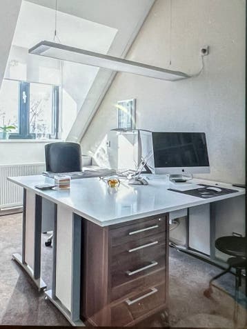 Bureau (x2)