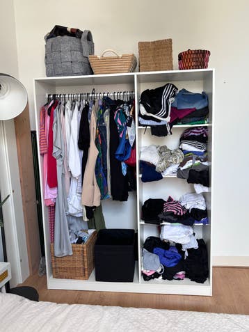 IKEA witte kast met 3 deuren (gedemonteerd)