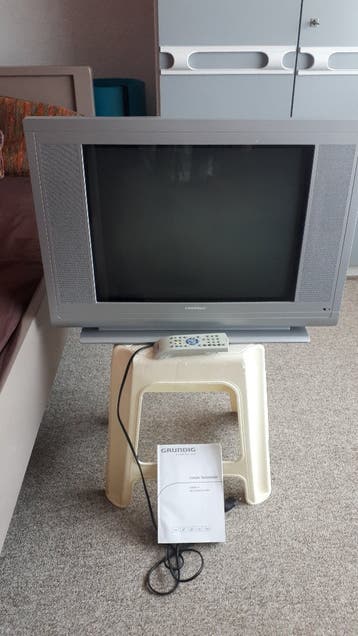 Vintage, Grundig Kleuren TV. Gratis op te halen