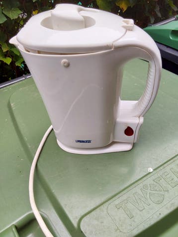 Princess Waterkoker 220V - Compact en Handig