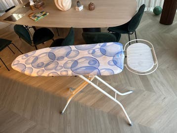 Gebruikte strijkplank