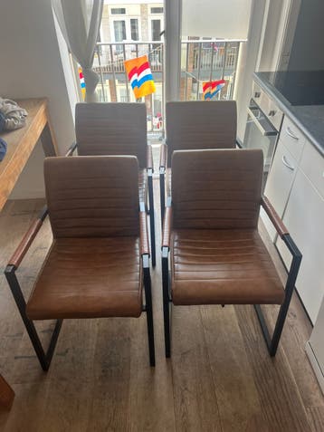 4 stoelen - gratis ophalen