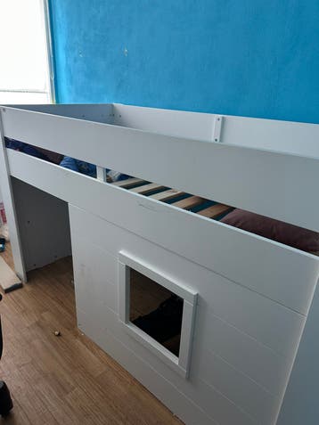 Hoogslapers van 200cm / 90cm kleur wit