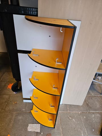 Diverse kapstokken in verschillende maten