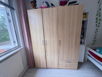 Ikea kledingkast B X H x D 145x191x53