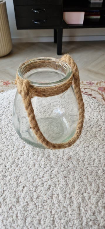 Glazen plantenpot met touw - gratis af te halen