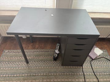 Ikea tafel met ladenkastje