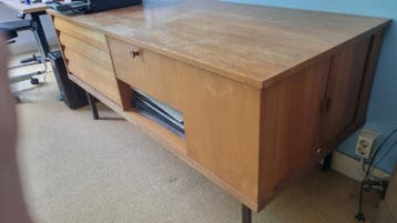 Groot jaren '50 dressoir, design