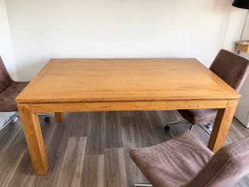 Stevige houten eettafel - 160x90x80cm