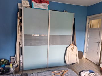 Kledingkast Klerenkast Garderobekast (GRATIS)