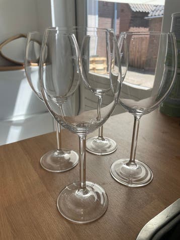 Set van 4 wijnglazen