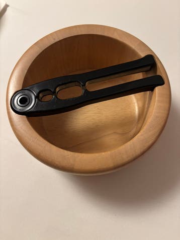 Houten noten bak met kraker